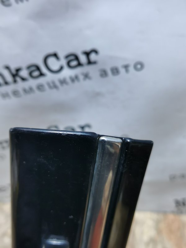 Молдинг двери Mercedes W210 Рест 2000 Седан
