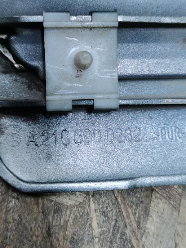 Молдинг двери Mercedes W210 Рест 2000 Седан