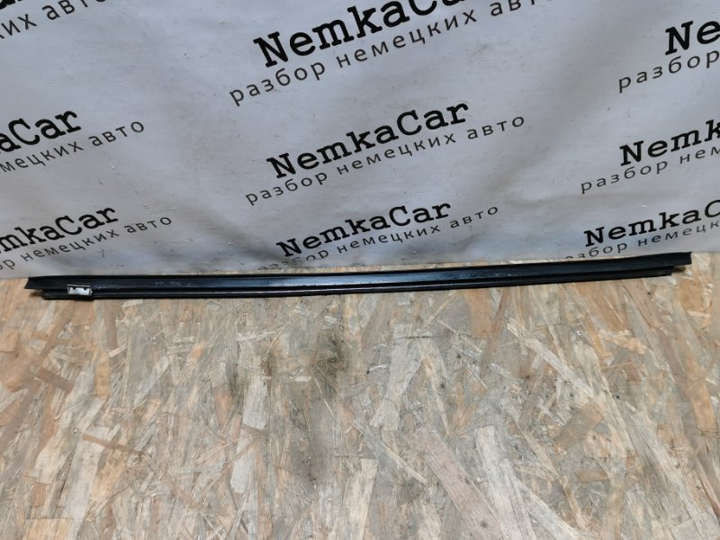 Молдинг стекла OPEL Vectra B 2000