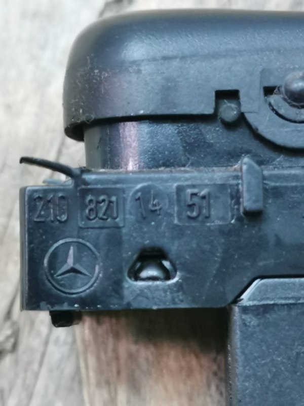 Кнопка отключения парктроника Mercedes W210 Рест 2000 Седан