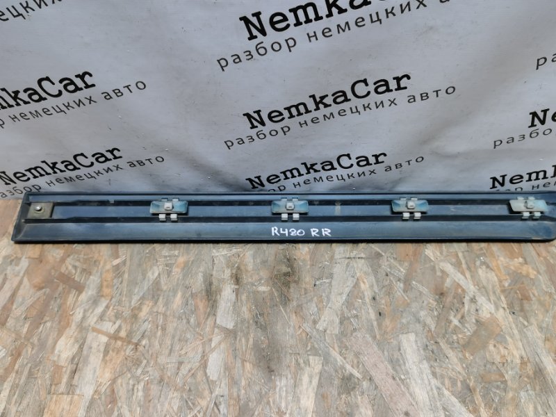 Молдинг двери Mercedes W210 Рест 2000 Седан