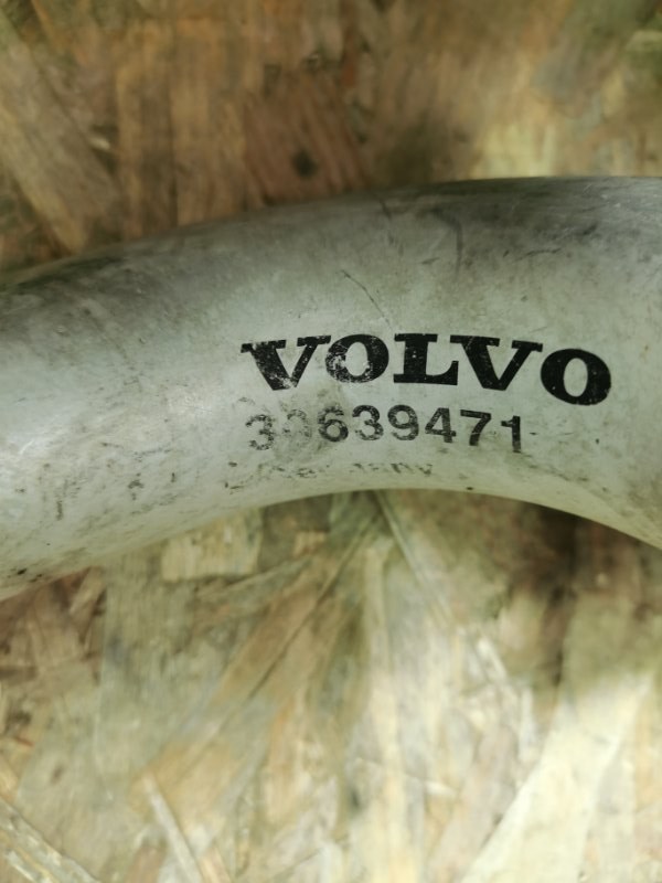 Патрубки турбины VOLVO XC90 2004