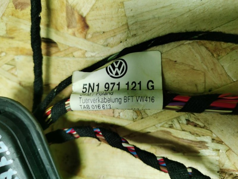 Проводка двери Volkswagen Tiguan 2009 5N1