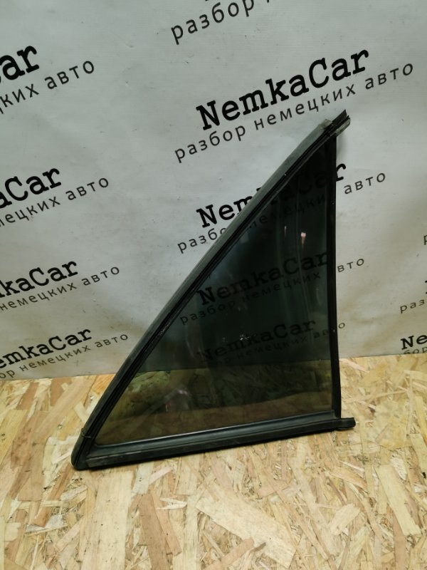 Форточка двери Mercedes E-Classe W124 1992