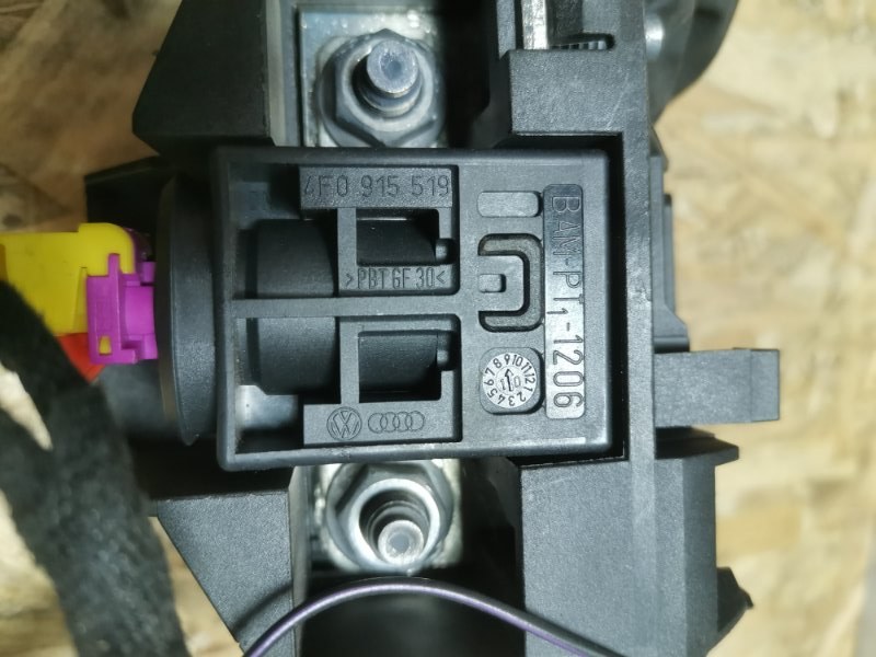 Пиропатрон аккумулятора AUDI A6 C6 2011 Рест Седан S-Line