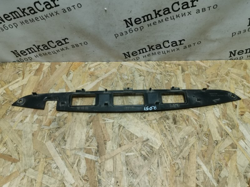 Накладка двери багажника INFINITI FX35/QX70 2008 S51