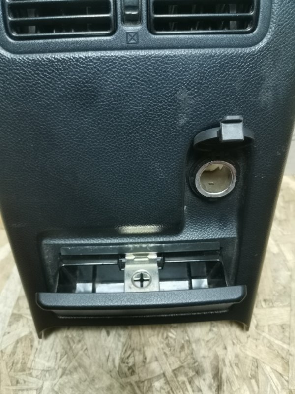 Накладка центральной консоли INFINITI FX35/QX70 2008 S51