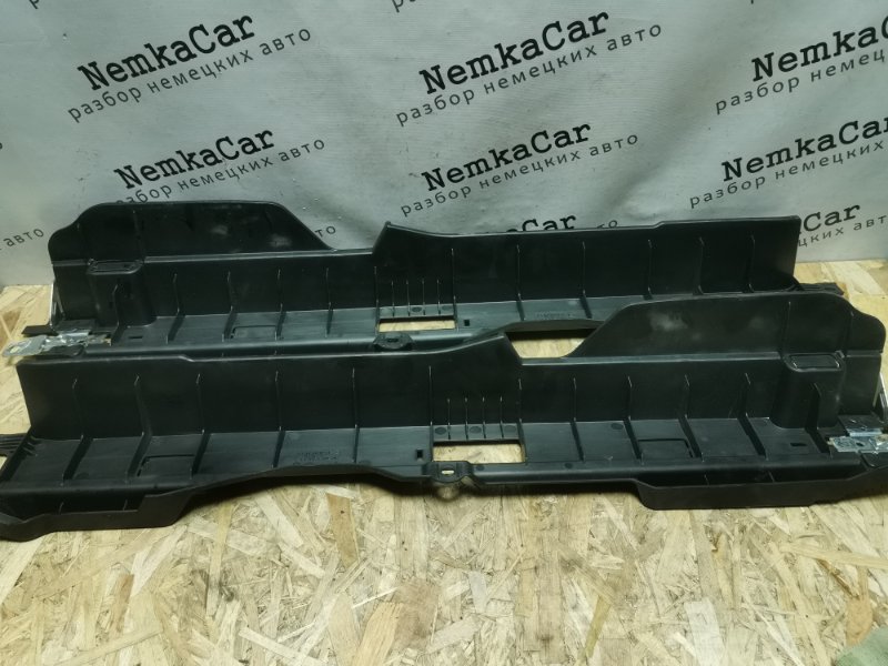Направляющие шторки багажника Mercedes M-Class 2006 W164