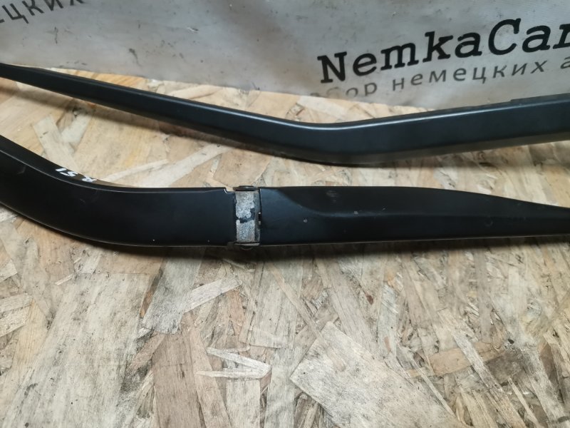 Поводок дворника INFINITI FX35/QX70 2008 S51