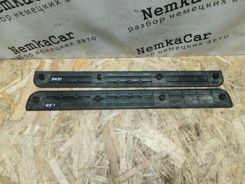 Накладка порога внутренняя (комплект) INFINITI FX35/QX70 2008 S51