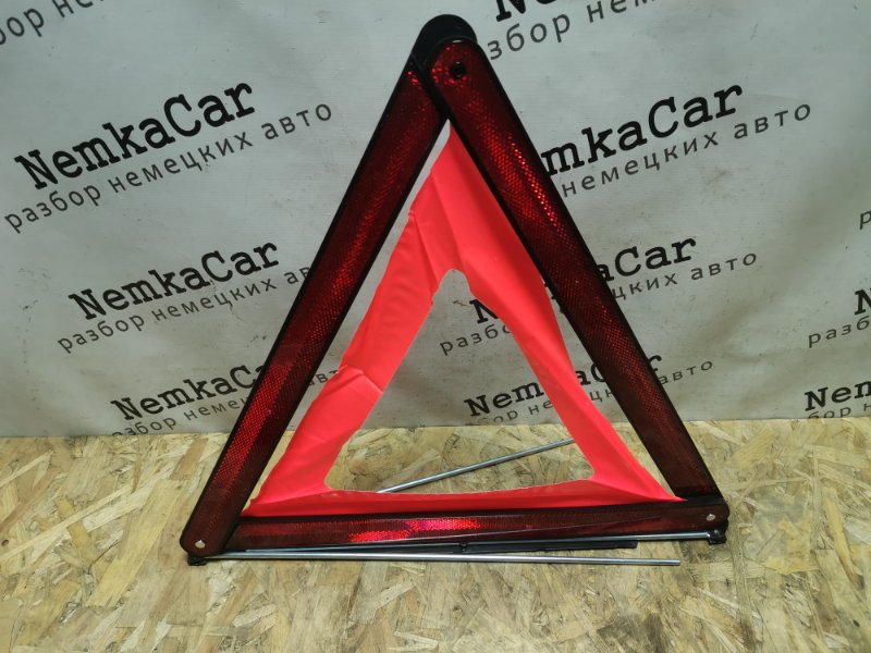 Знак аварийной остановки AUDI A6 C6 Allroad quattro 2007 4F