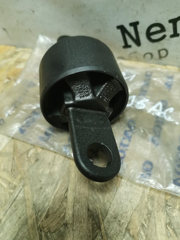 Сайлентблок FORD KUGA 2008-