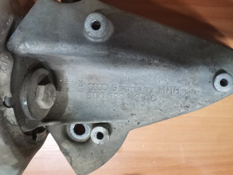 Опоры АКПП AUDI A6 C5 1998 C5