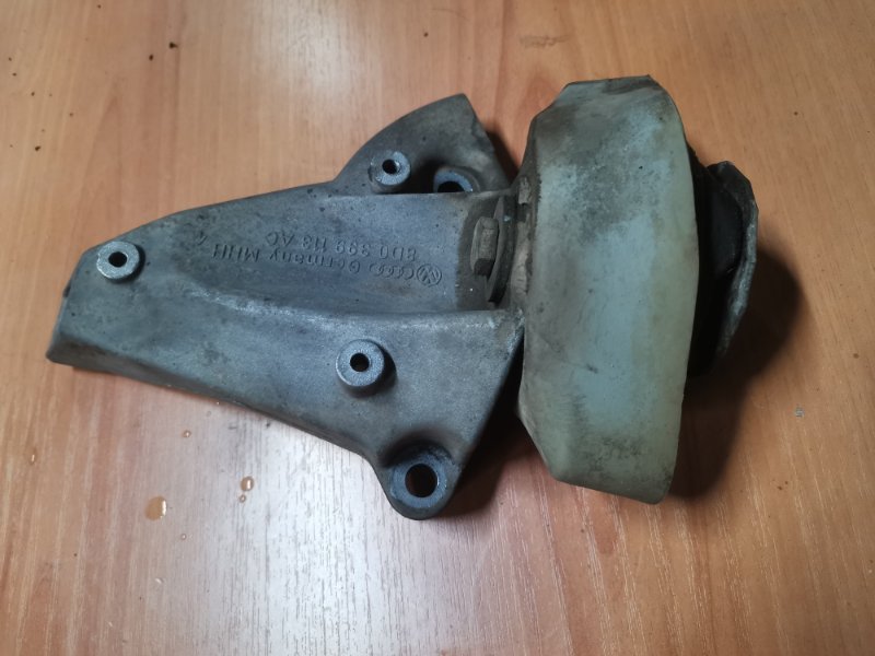 Опоры АКПП AUDI A6 C5 1998 C5