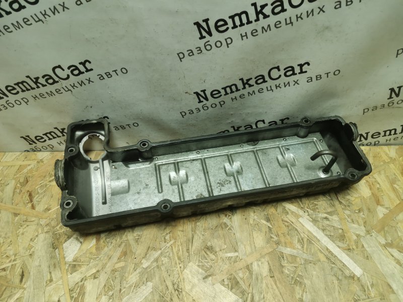 Крышка клапанная Mercedes Vito 1998 638