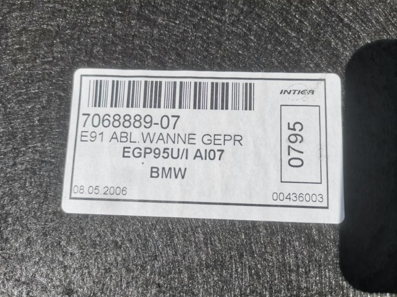 Обшивка багажника BMW 3-Series 2006 E91