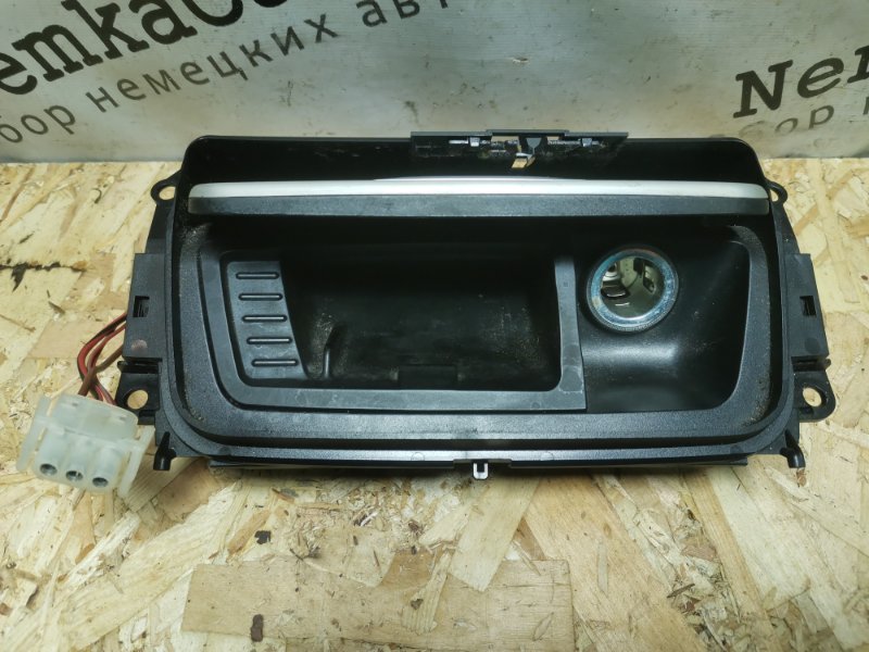 Пепельница BMW 3-Series 2006 E91