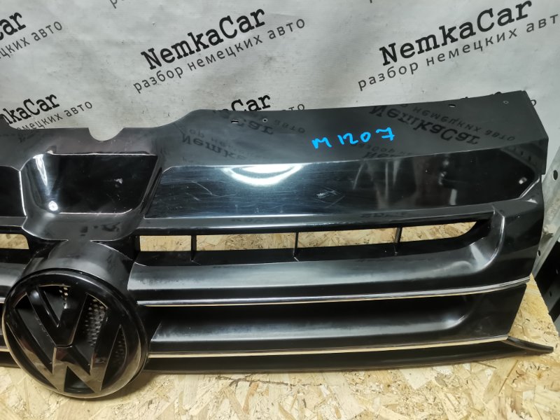 Решетка радиатора Volkswagen Transporter T5 2008 Caravelle