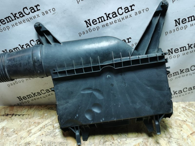Корпус воздушного фильтра Mercedes Vito 2004 639