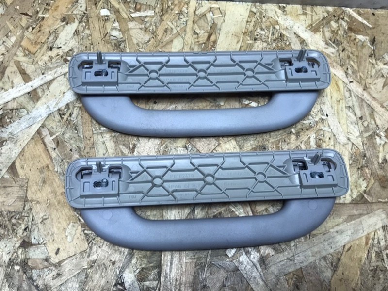 Ручки потолка Mercedes Vito 2004 639