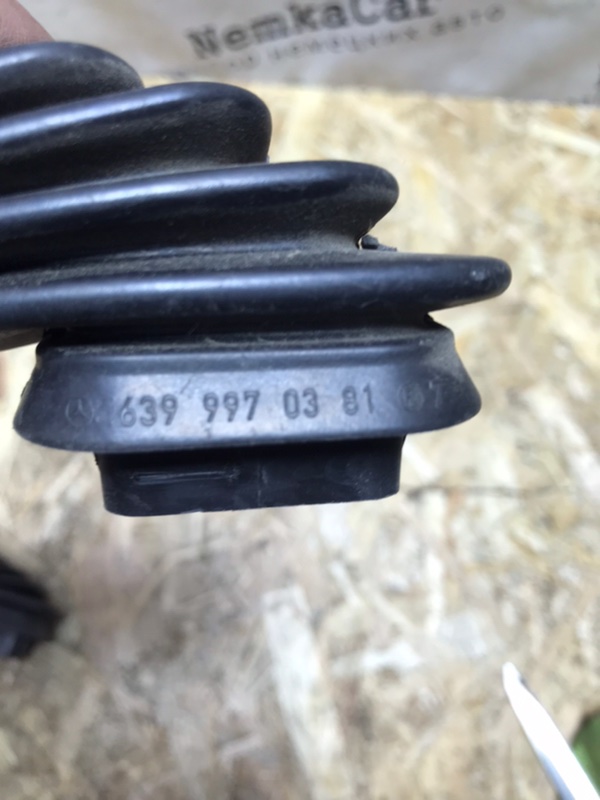 Гофра проводки двери Mercedes Vito 2004 639