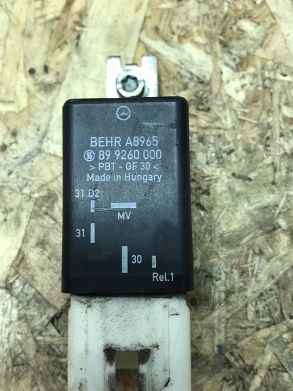 Реле отопителя Mercedes Vito 2004 639