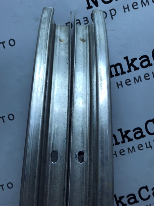 Направляющая сдвижной двери Mercedes Vito 2004 639