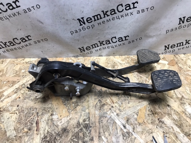 Педальный узел Mercedes E-Classe W124 1992