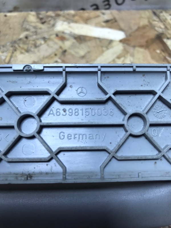 Ручка потолочная Mercedes Vito 2008 639