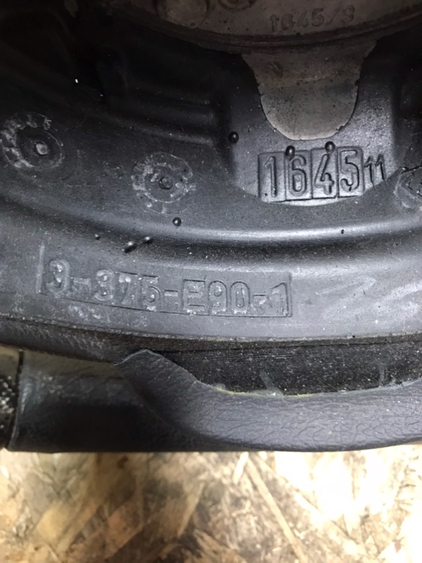 Руль карбон BMW 3-Series E90 2006