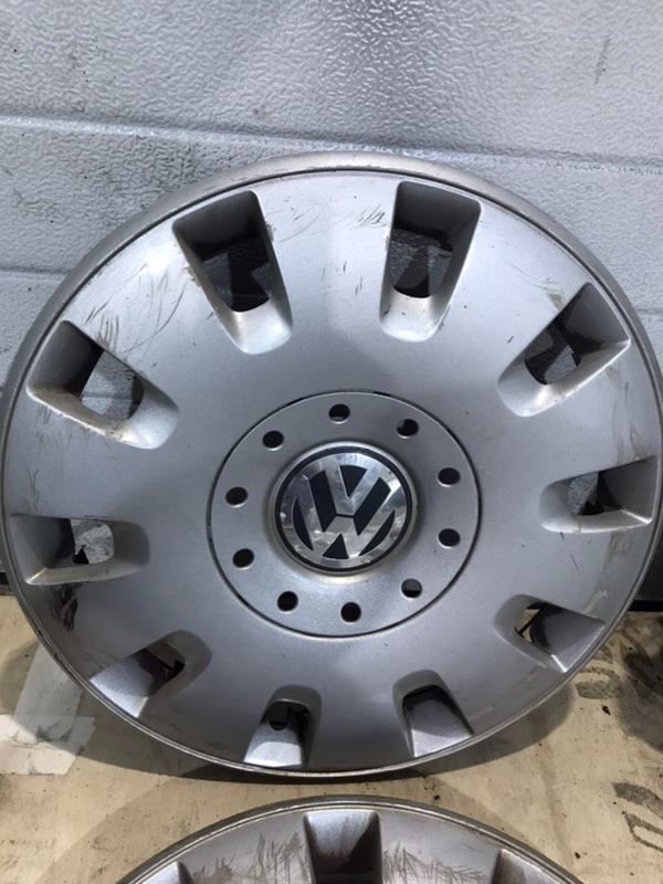 Колпак колеса Volkswagen Transporter T5 2008 Caravelle