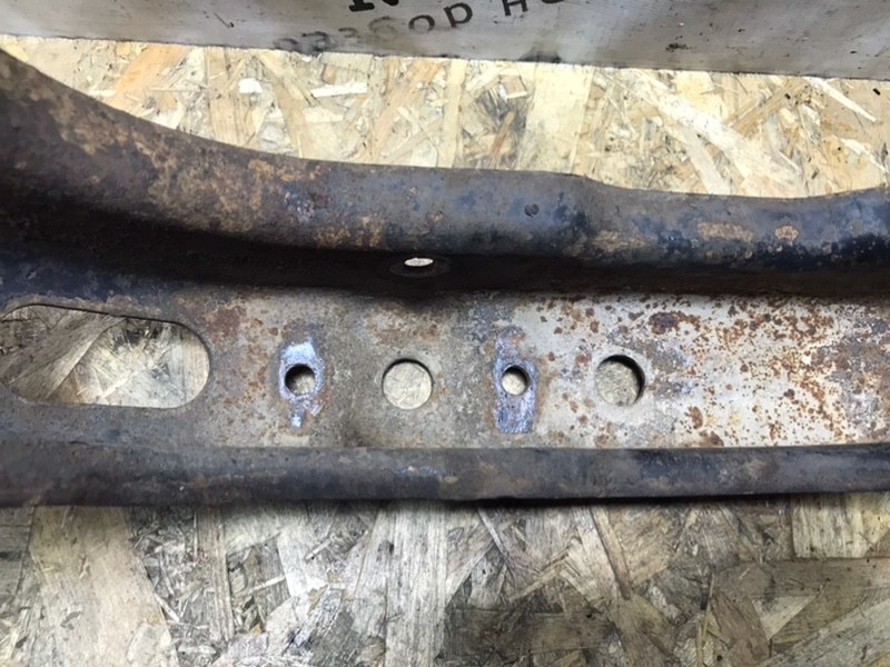 Кронштейн КПП Mercedes T1 1990 309