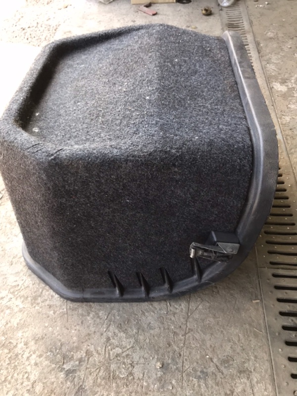 Капот Mercedes T1 1990 309