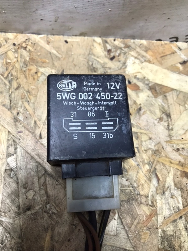 Реле стеклоочистителя Mercedes T1 1990 309