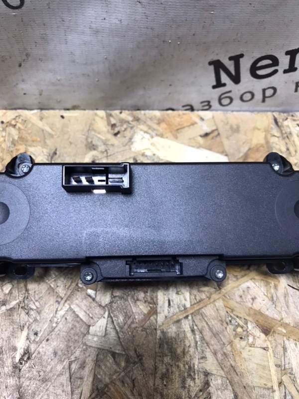 Блок кнопок центральной консоли Mercedes Vito 2005 639