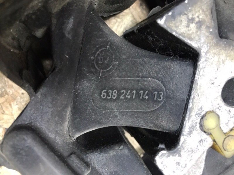 Подушка двигателя Mercedes Vito 2001 638