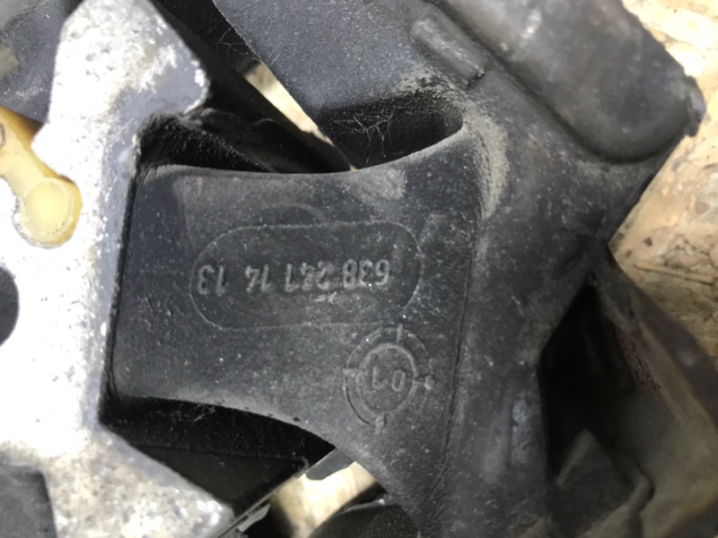 Подушка двигателя Mercedes Vito 2001 638