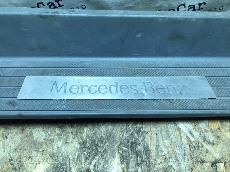 Накладка порога внутренняя Mercedes Vito 2005 639
