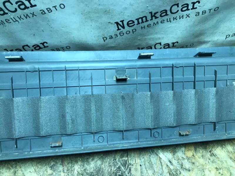 Накладка порога внутренняя Mercedes Vito 2005 639