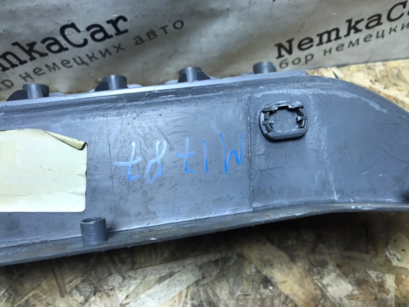 Накладка порога внутренняя Mercedes Vito 2005 639