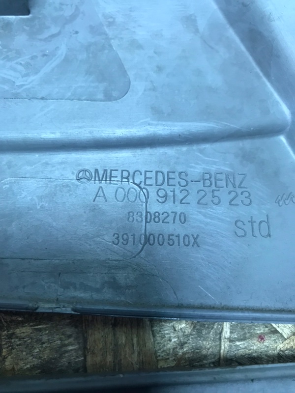 Накладка сиденья Mercedes Vito 2005 639