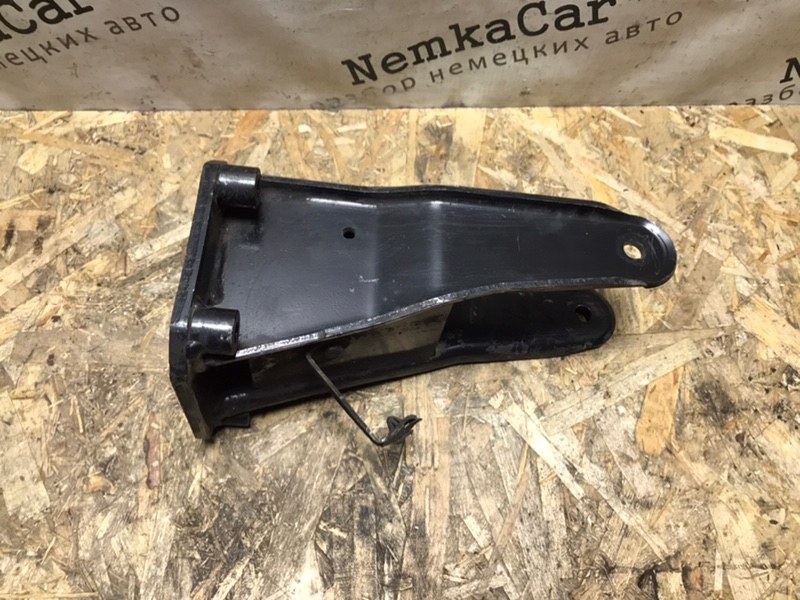 Кронштейн двигателя Mercedes Vito 1996 638