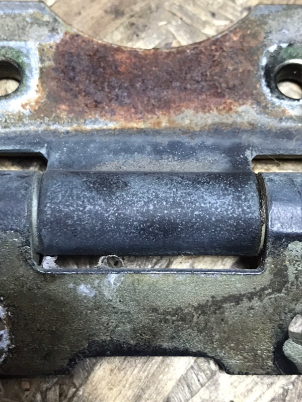 Петля двери Mercedes w123 1985 Седан