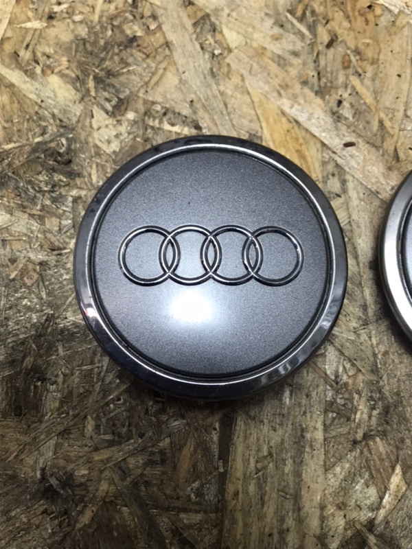 Колпак литого диска AUDI A6 C6 Allroad quattro 2007 4F