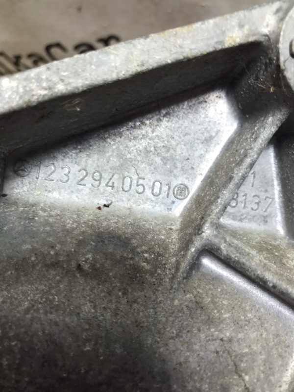 Педаль тормоза Mercedes w123 1983 Седан