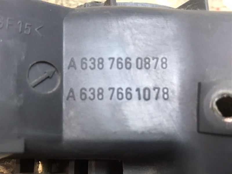 Ручка двери внутренняя Mercedes Vito 2001 638