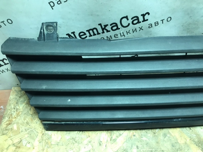 Решетка радиатора Mercedes Vito 2001 638