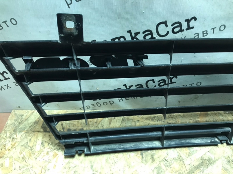 Решетка радиатора Mercedes Vito 2001 638