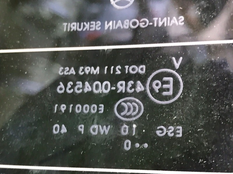 Стекло Mercedes Vito 2010 639 рест