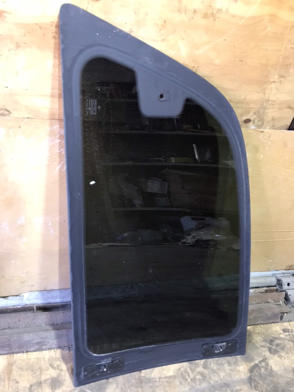 Стекло Mercedes Vito 2010 639 рест